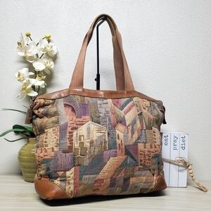 AustinDesigns Tapestry Patchwork Tote Bag in Multi-Color